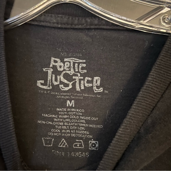 Tupac Poetic Justice Black T-shirt - Men’s Medium - Picture 2 of 3